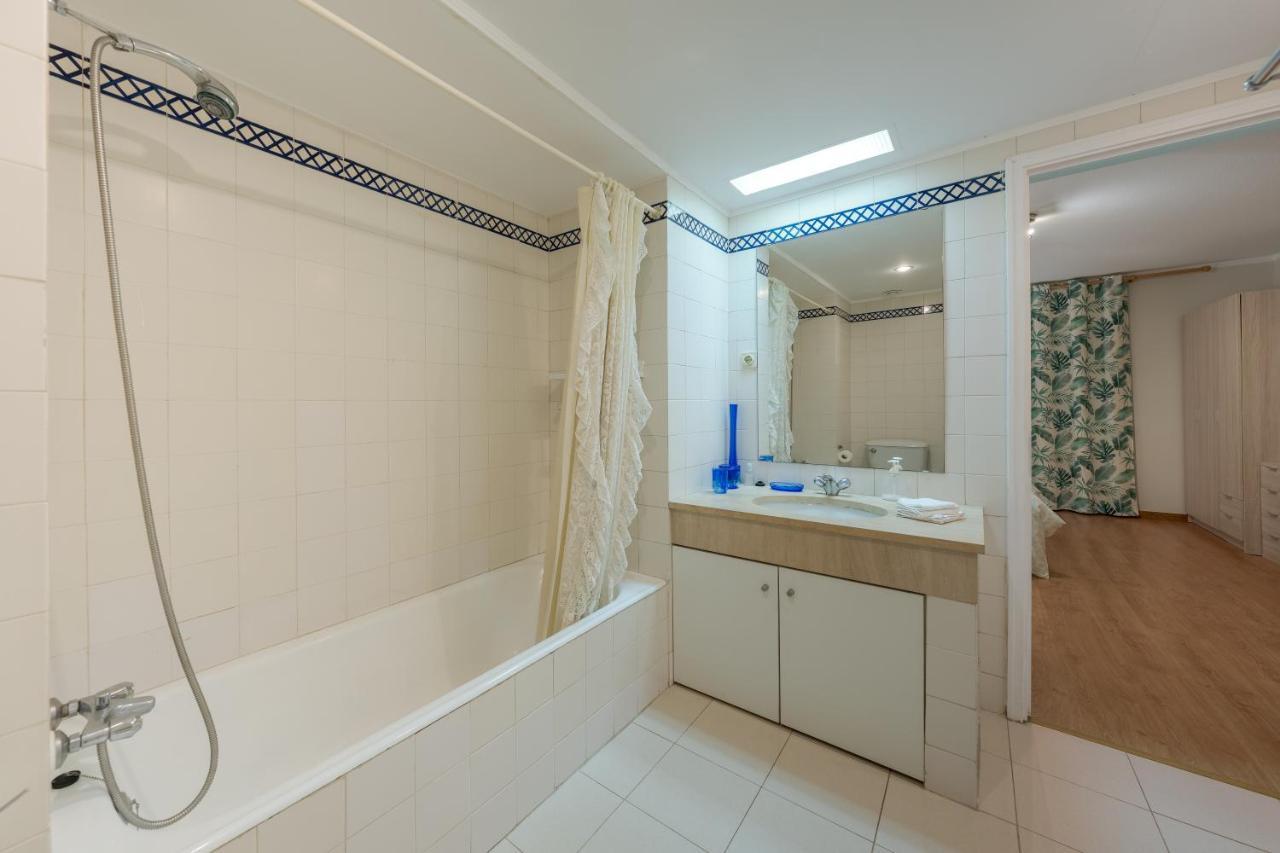 La Ocean View Apartment Φουνκάλ Εξωτερικό φωτογραφία